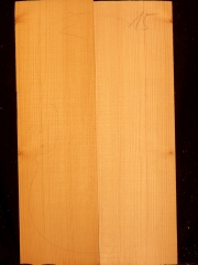 N.16  Violin spruce wedge quarter sawn 1724 (date on beam) € 350,-- 