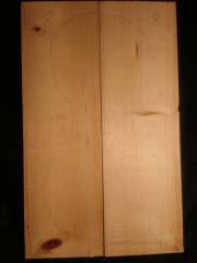 N.8  Violin spruce wedge quarter sawn 1724 (date on beam) € 250,--